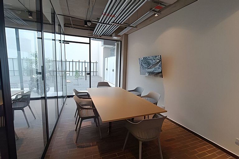 Modern loft with a view of the hills in Chapinero
