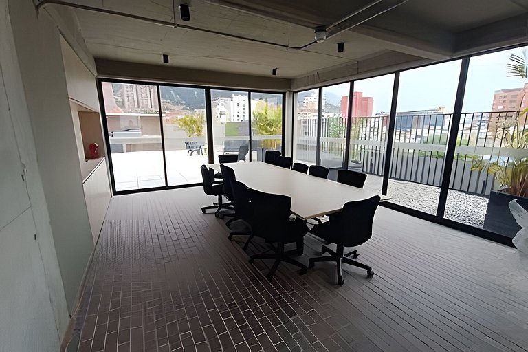 Modern loft with a view of the hills in Chapinero